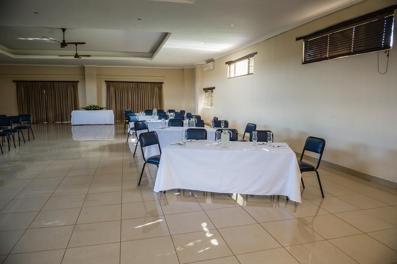 Royal Solwezi Hotel Eksteriør billede