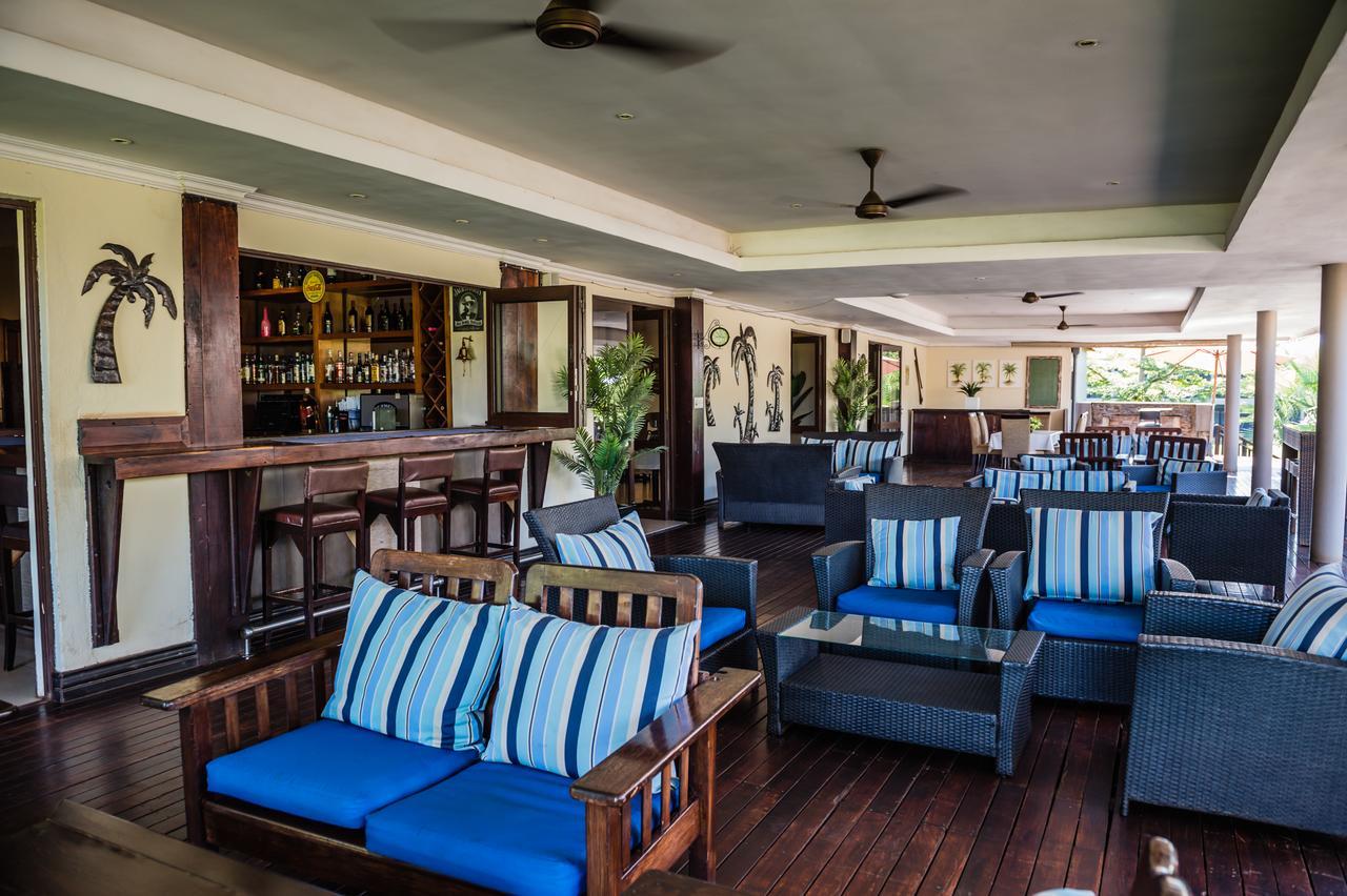 Royal Solwezi Hotel Eksteriør billede